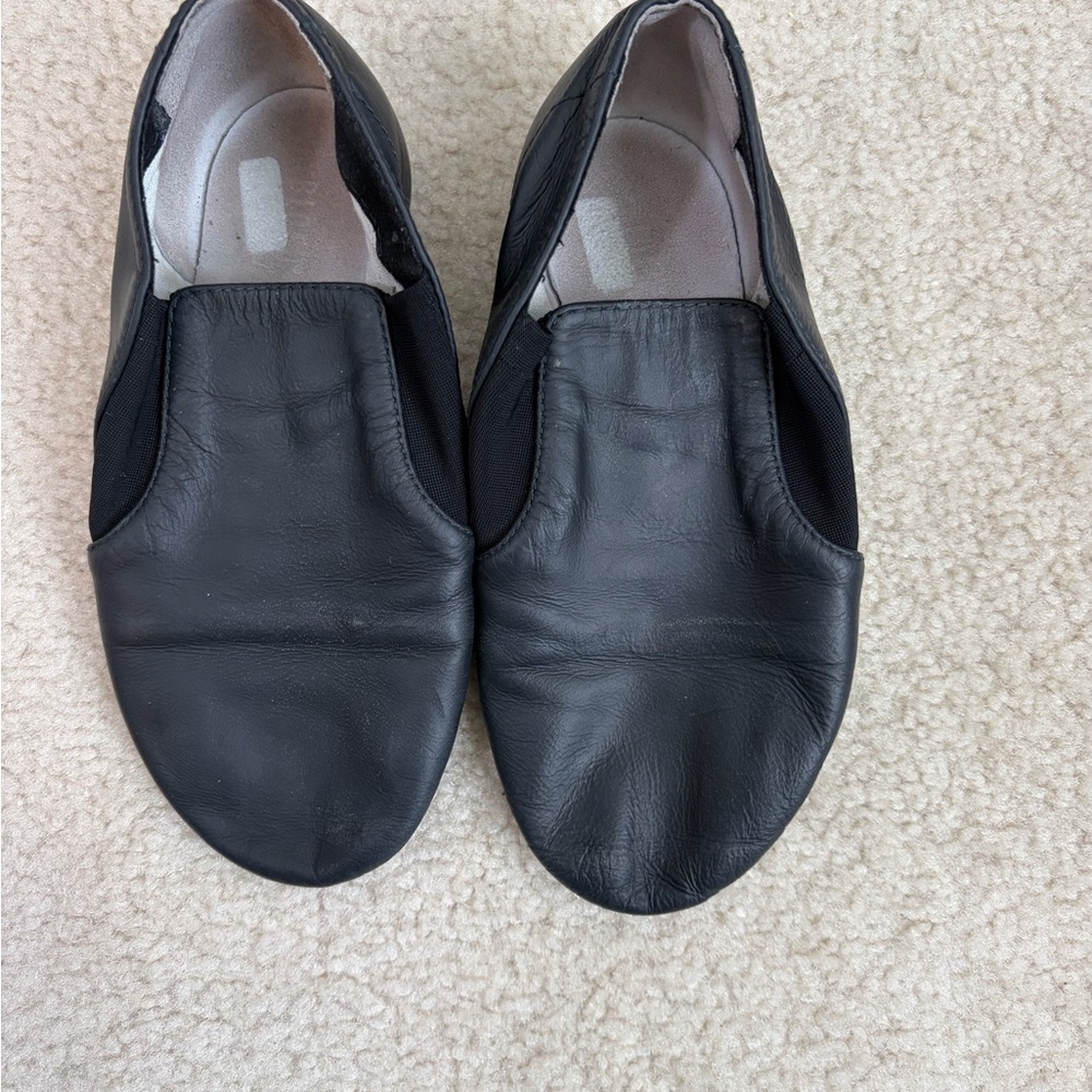 Bloch Black Leather Slip-On Jazz Shoes